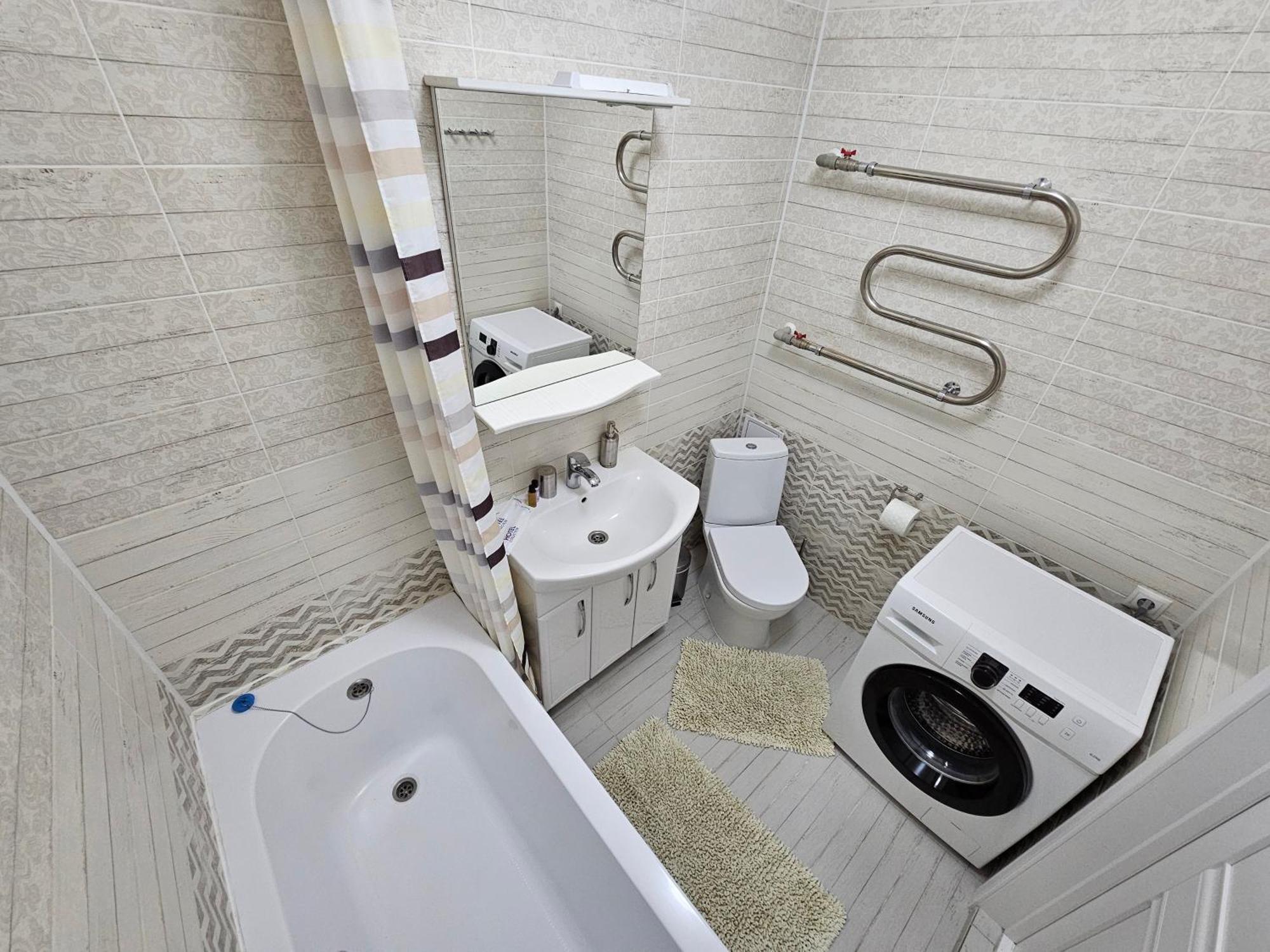 Ernaz Plus Apartments: Promenade Expo Akmola Esterno foto